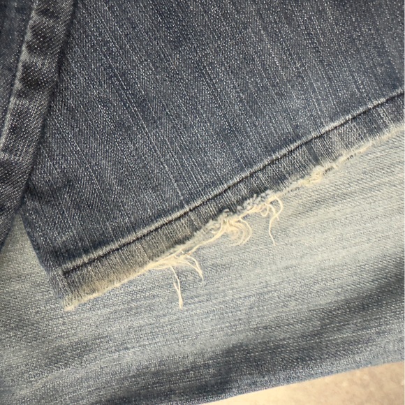 Kenneth Cole Women’s Jeans - Picture 11 of 13